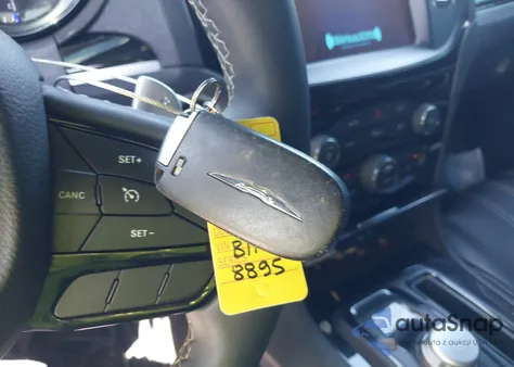 2022 Chrysler 300 S из США, поврежденный, VIN 2C3CCABG7NH228895